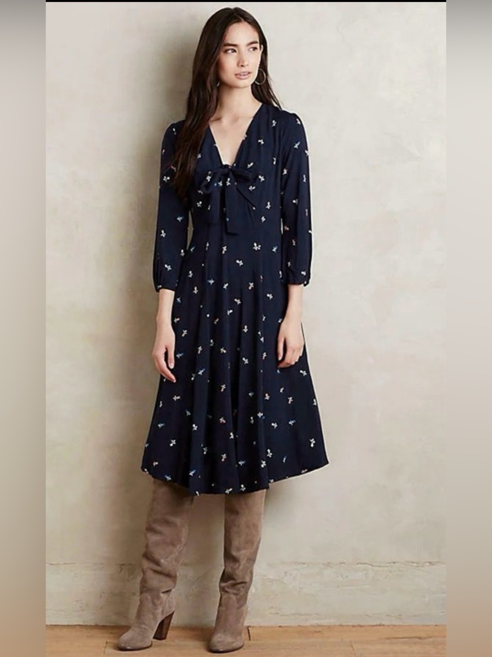 11•1• Tylho Anthropologie Navy Blue Floral Tie Neck Dress Pockets LP Large P